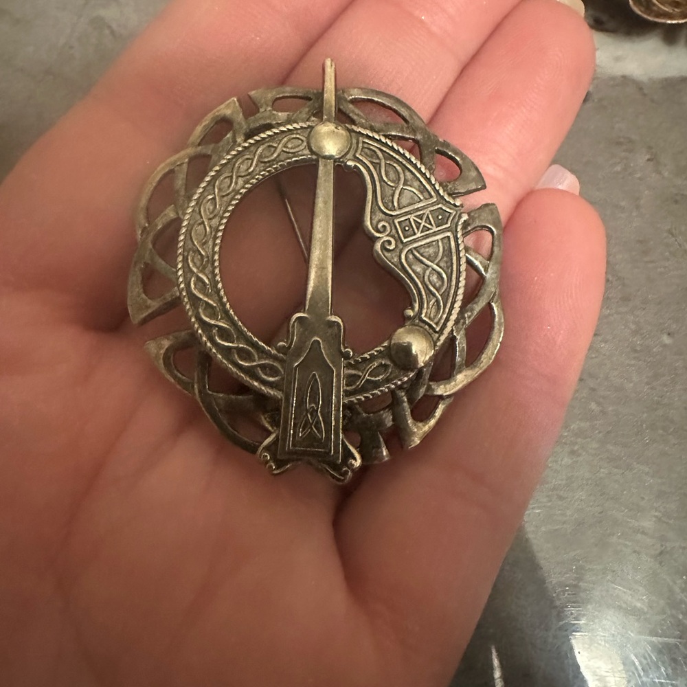 Michael Goldstone Vintage Irish Celtic Sterling Silver Pin Pendant